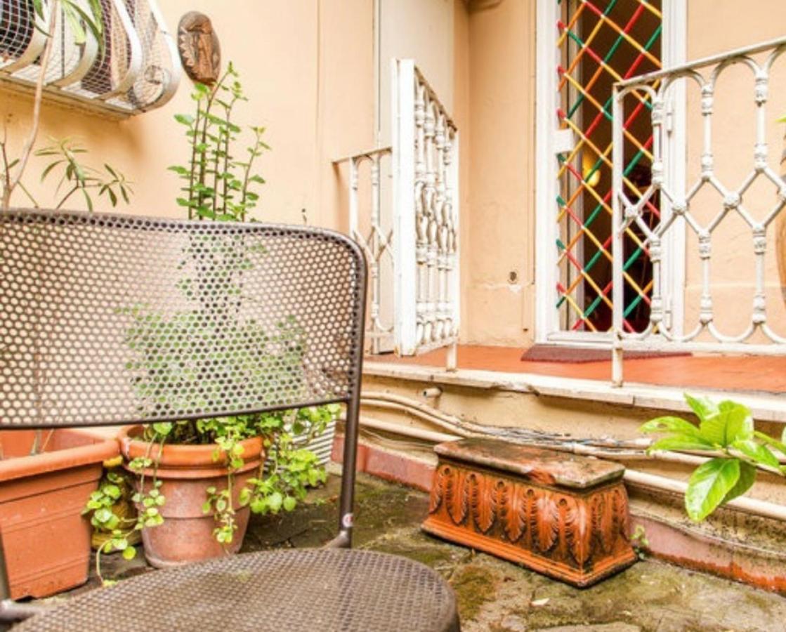 Charming Near The Colosseum In 45 M² With Balcony * Rom